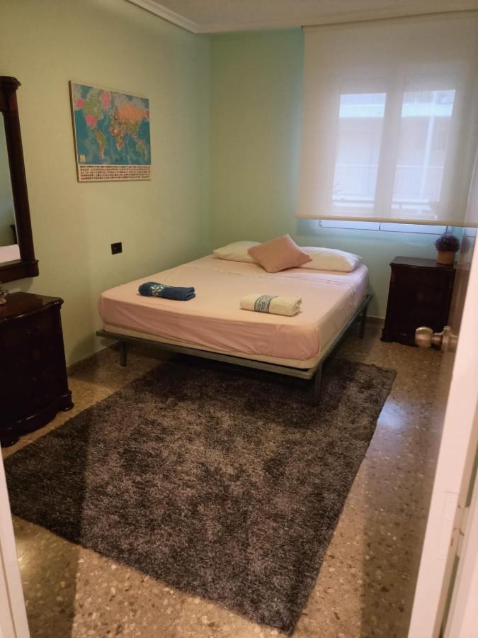 Private Room In A Shared Flat In Castellon Castellón de la Plana Kültér fotó
